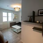 Ultra Flat With Balcony Apartmán *