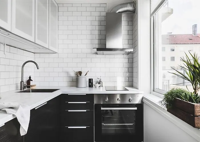 Ultra Flat With Balcony شقة *